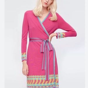 DVF aurora, viscose, V-neck midi wrap dress pink sz S